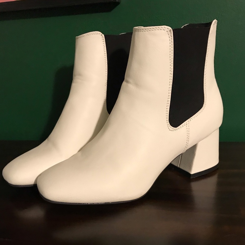 White Heeled Chelsea Boots